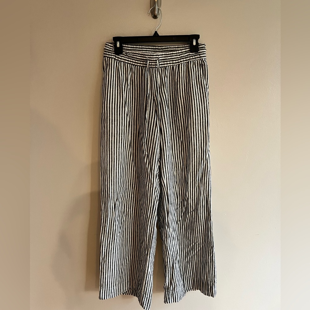 Soft, Flowy, Stripped Pants - Size XS